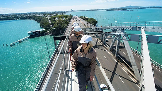 AUCKLAND BRIDGE CLIMB